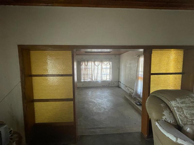 5 Bedroom Property for Sale in Mabopane North West